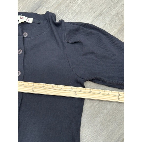 Amo Women's Black Knit Puff Sleeve Button Up Cardigan Sweater Size Medium - Picture 8 of 10